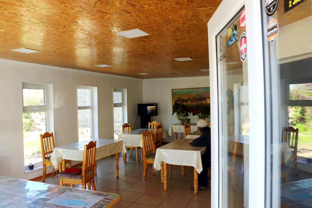 Karakol Yurt Lodge Екстер'єр фото